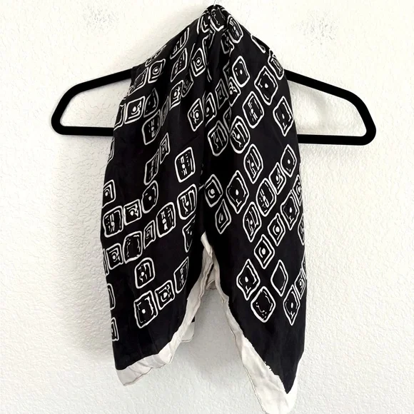 St. John Vintage Silk Scarf - Picture 2 of 6